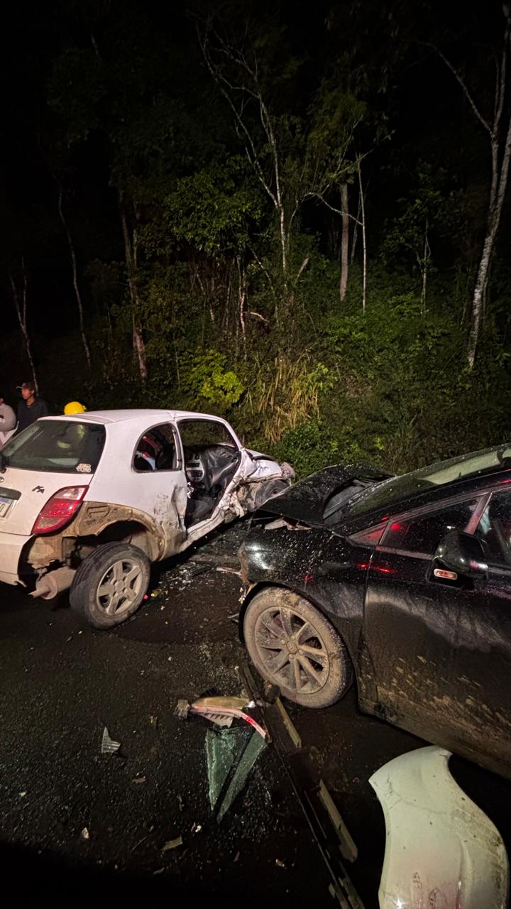Colisão deixa quatro pessoas feridas na SC-446, em Treviso