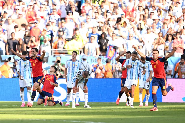 Espanha chega ao bicampeonato mundial