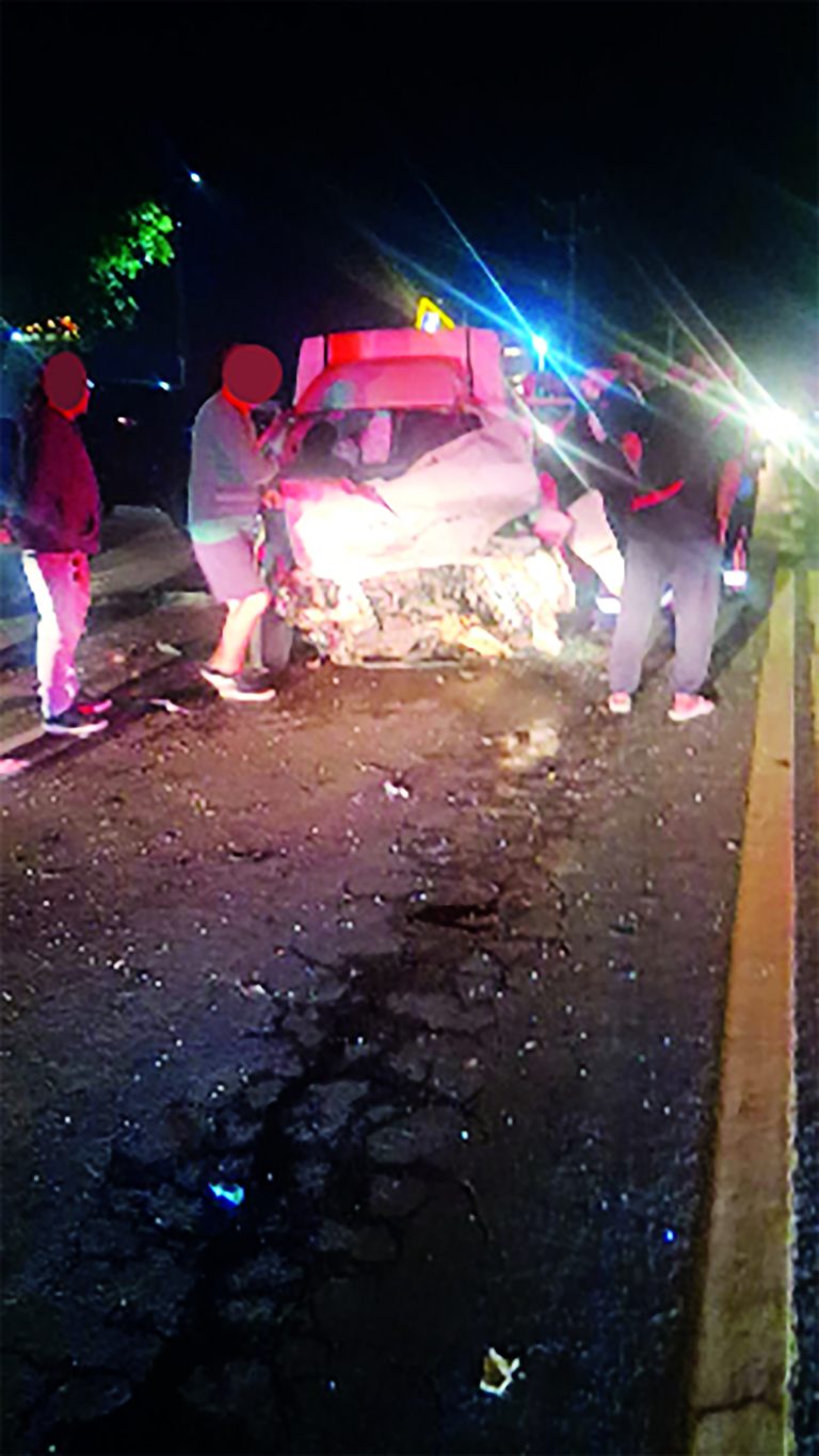 (VÍDEO) Colisão frontal deixa vítima presa às ferragens na SC-445 no Rincão