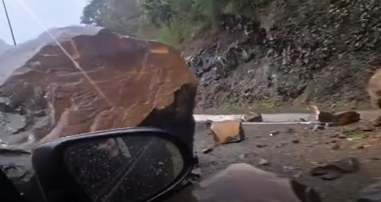 (VÍDEO) Rodovia na Serra do Rio do Rastro é interditada após deslizamento