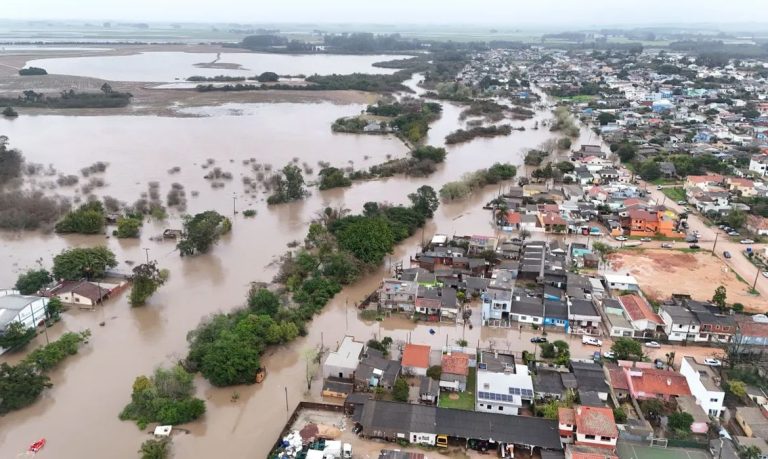 Governo anuncia investimentos para reduzir impactos climáticos