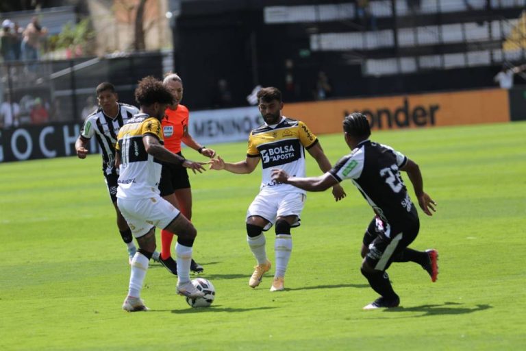 Criciúma tem resultado negativo após 15 jogos de invencibilidade