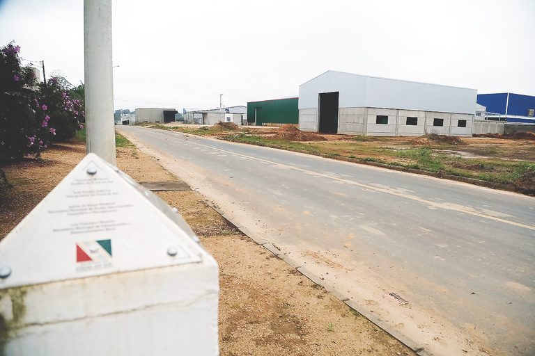 Prefeito de Cocal do Sul é alvo de ação por contratação irregular