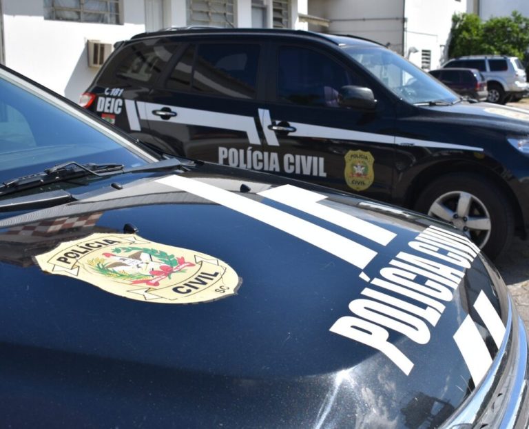 Homem é preso por tentativa de feminicídio em Palhoça