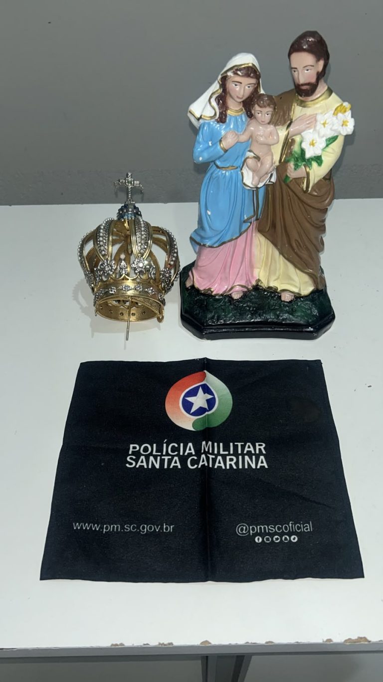 Objetos religiosos furtados de igreja são recuperados pela PM no Arroio