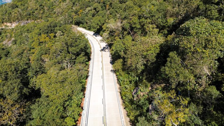 Serra do Faxinal tem abertura parcial e controlada para veículos leves