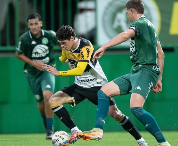 Tigre empata no jogo de ida da semifinal do Catarinense Sub-20