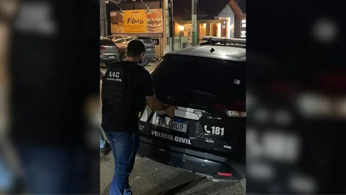 Mulher é presa ao tentar matar irmão em tratamento contra o câncer em SC