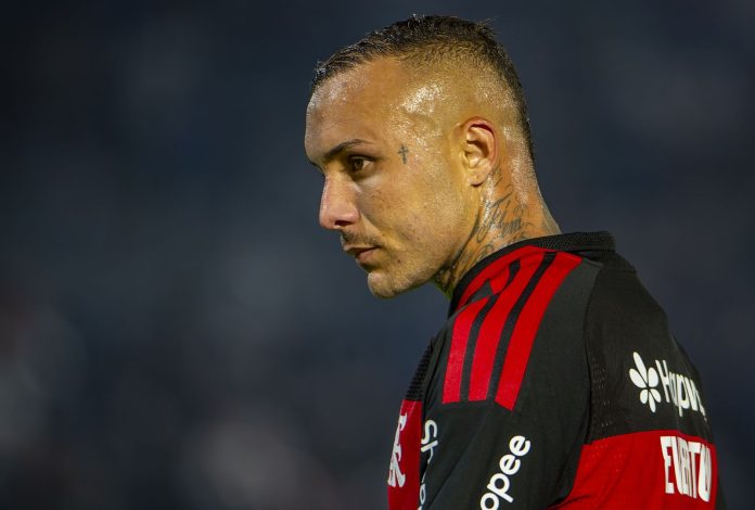 Cebolinha próximo de deixar o Flamengo