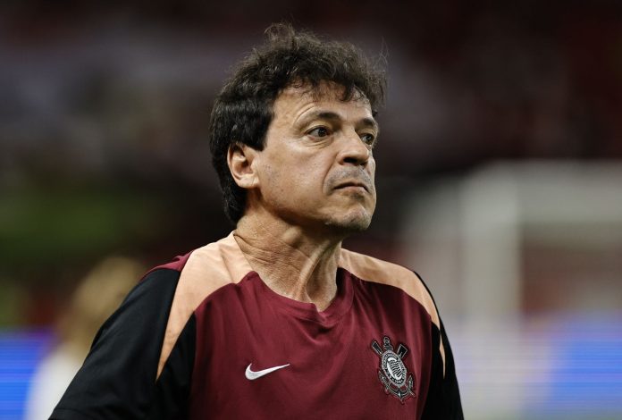 Diniz em Internacional x Corinthians