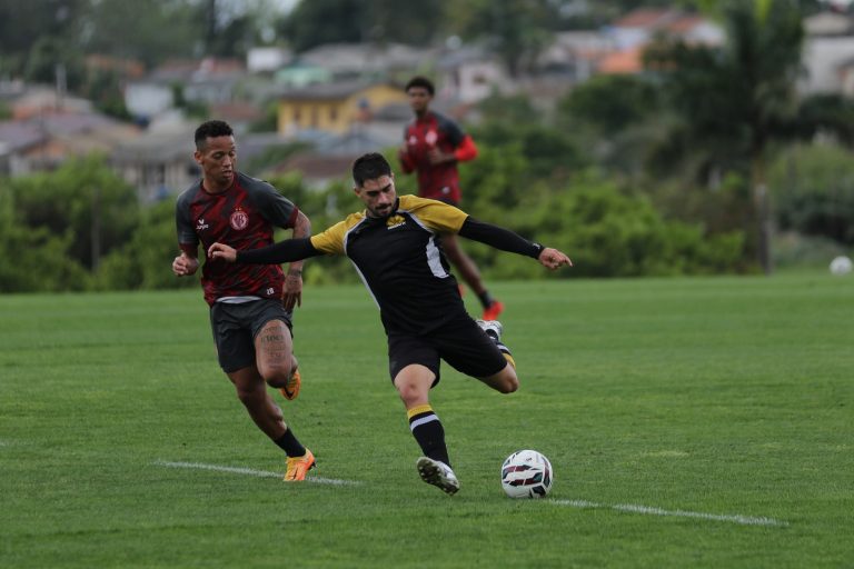 Time do Criciúma se reapresenta neste sábado