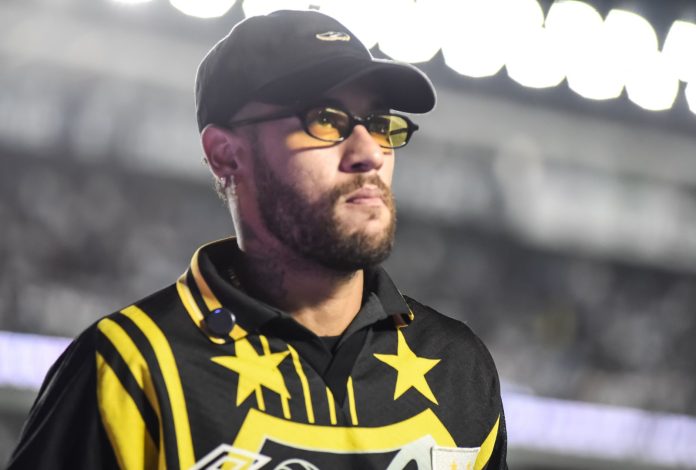 Neymar em Santos x Atlético-MG pela Copa do Brasil