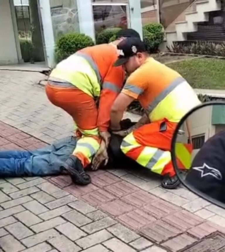 Morador de rua é amarrado após atacar comerciante com chave de fenda