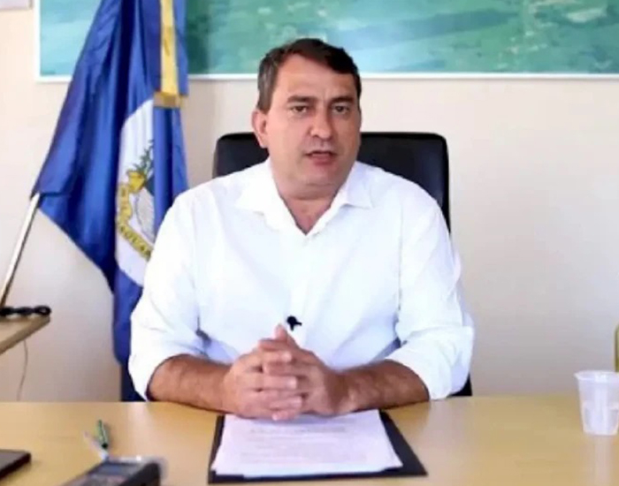 Justiça condena ex-prefeito por fraude no transporte escolar em Jaguaruna