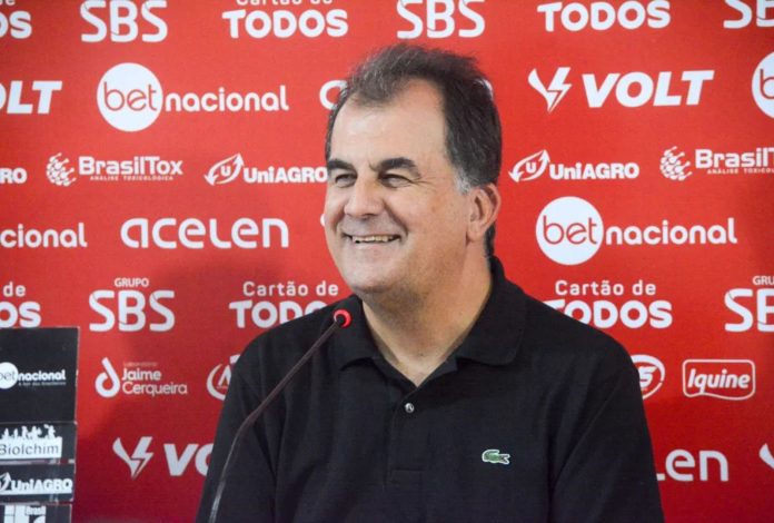 Presidente do Vitória, Fábio Mota