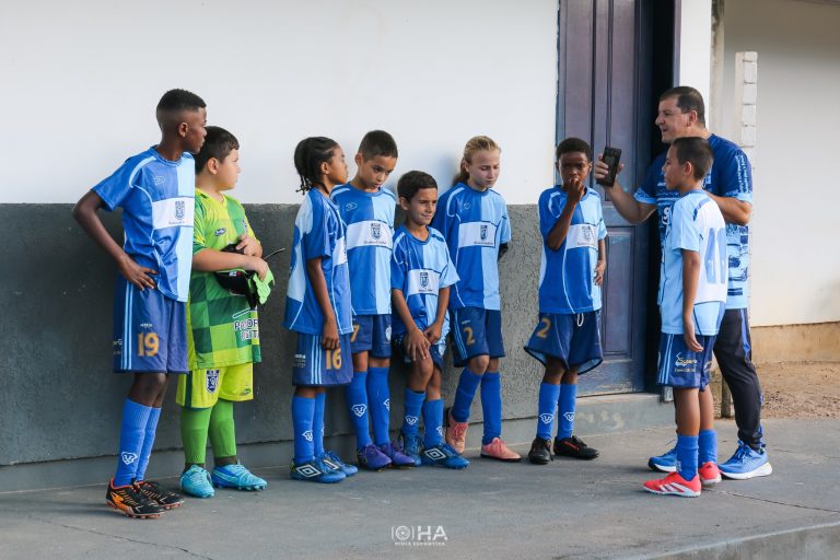 Criciúma: Há 12 anos, projeto semeia esperança